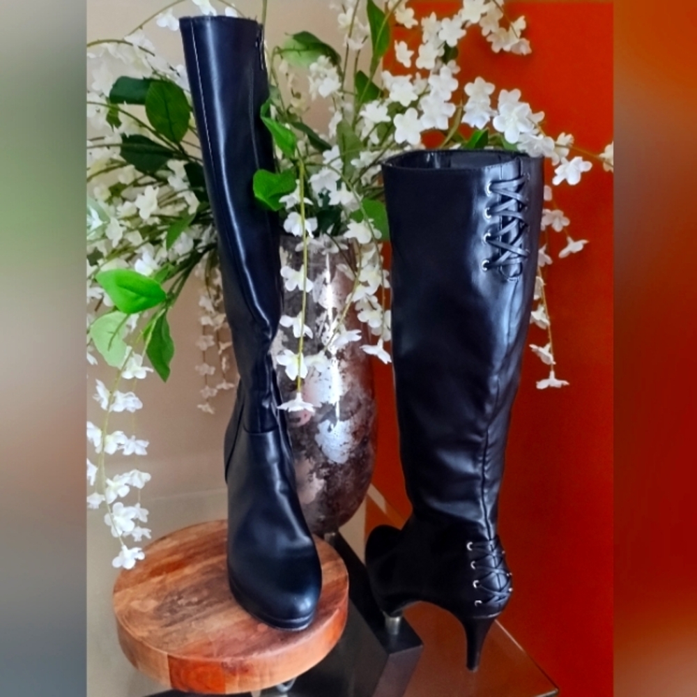 Elegant Black Women's Boots